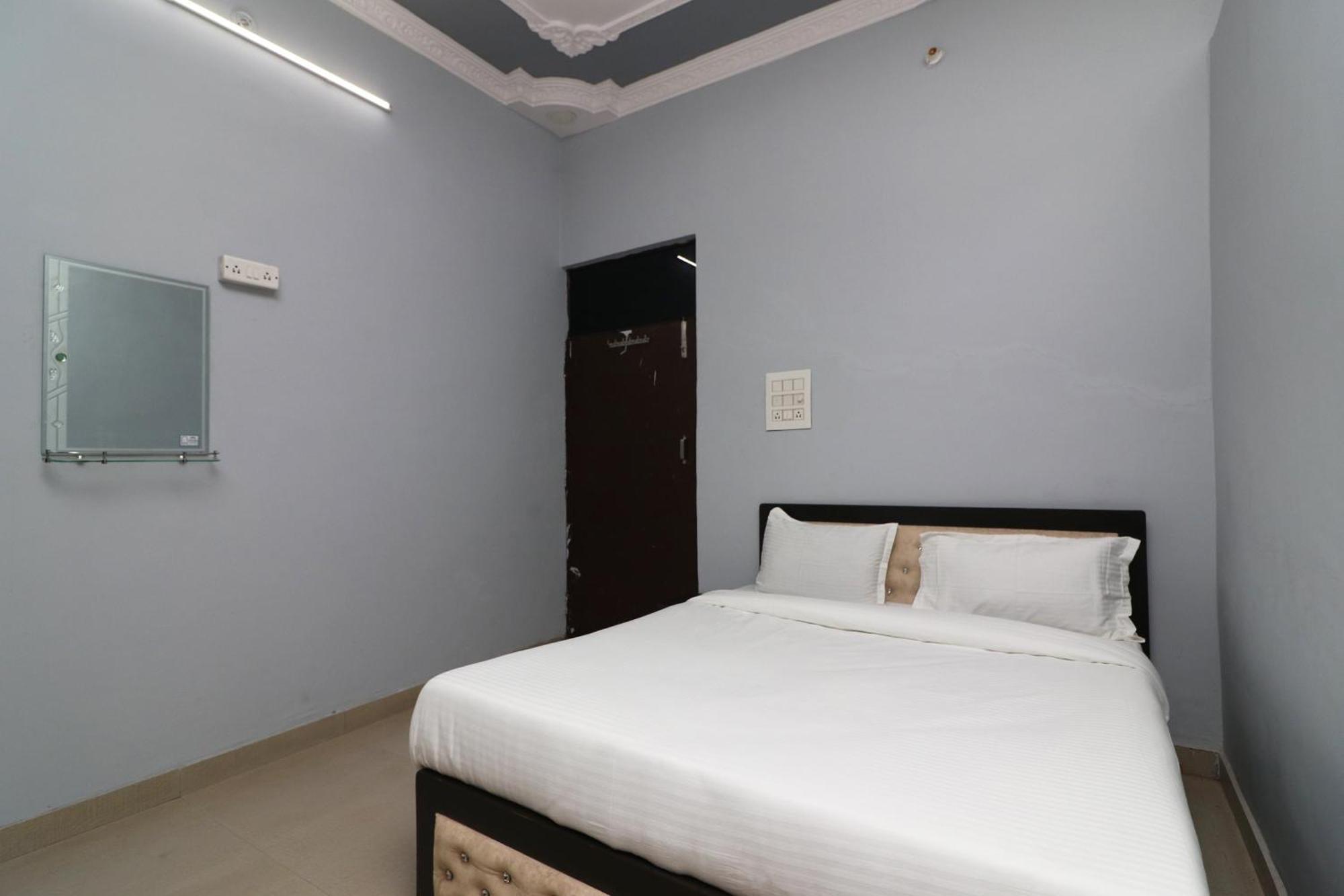 Hotel O Mulaqat Dadri エクステリア 写真