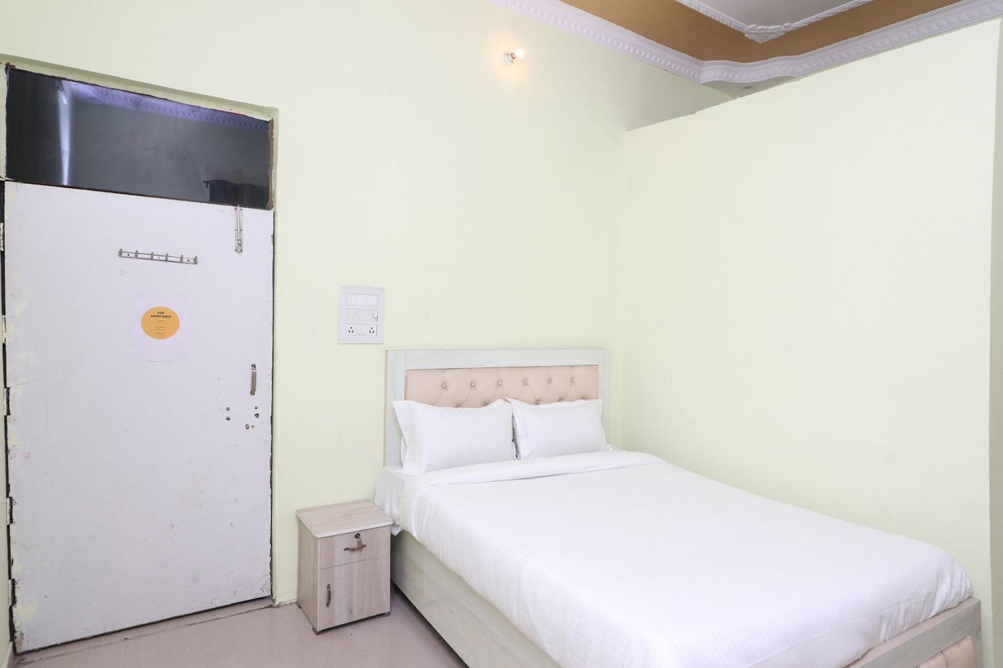 Hotel O Mulaqat Dadri エクステリア 写真