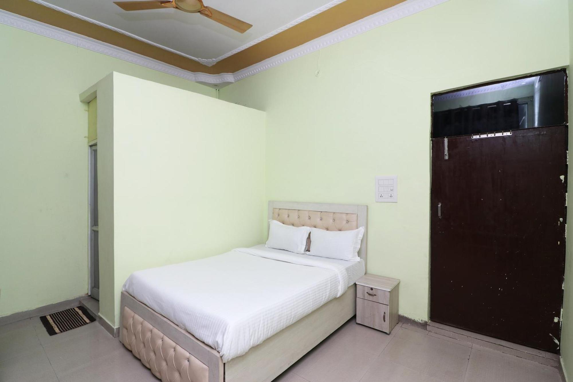 Hotel O Mulaqat Dadri エクステリア 写真