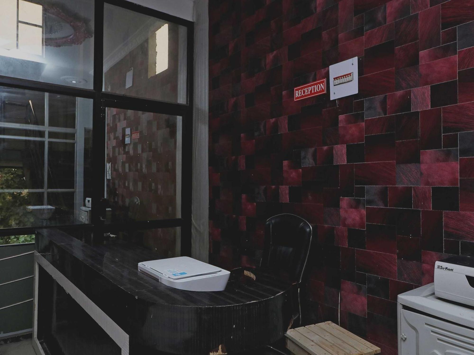 Hotel O Mulaqat Dadri エクステリア 写真